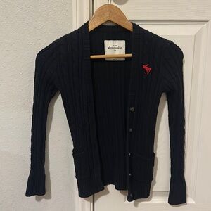 Abercrombie kids sweater! 🍓